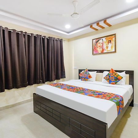 Fabhotel N Residency, Hitech City - 350M From Yashoda Hospital, Hitech City Haïdarabad Extérieur photo