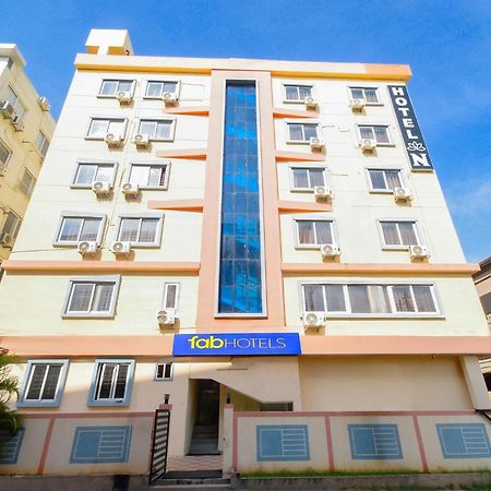 Fabhotel N Residency, Hitech City - 350M From Yashoda Hospital, Hitech City Haïdarabad Extérieur photo