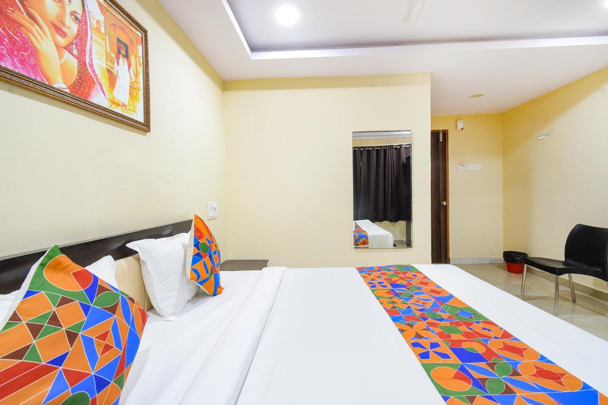 Fabhotel N Residency, Hitech City - 350M From Yashoda Hospital, Hitech City Haïdarabad Extérieur photo