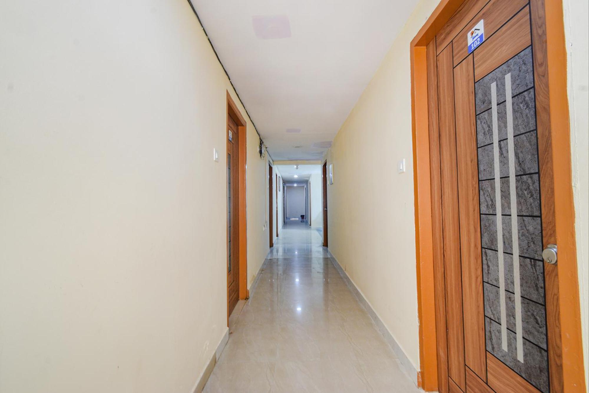 Fabhotel N Residency, Hitech City - 350M From Yashoda Hospital, Hitech City Haïdarabad Extérieur photo