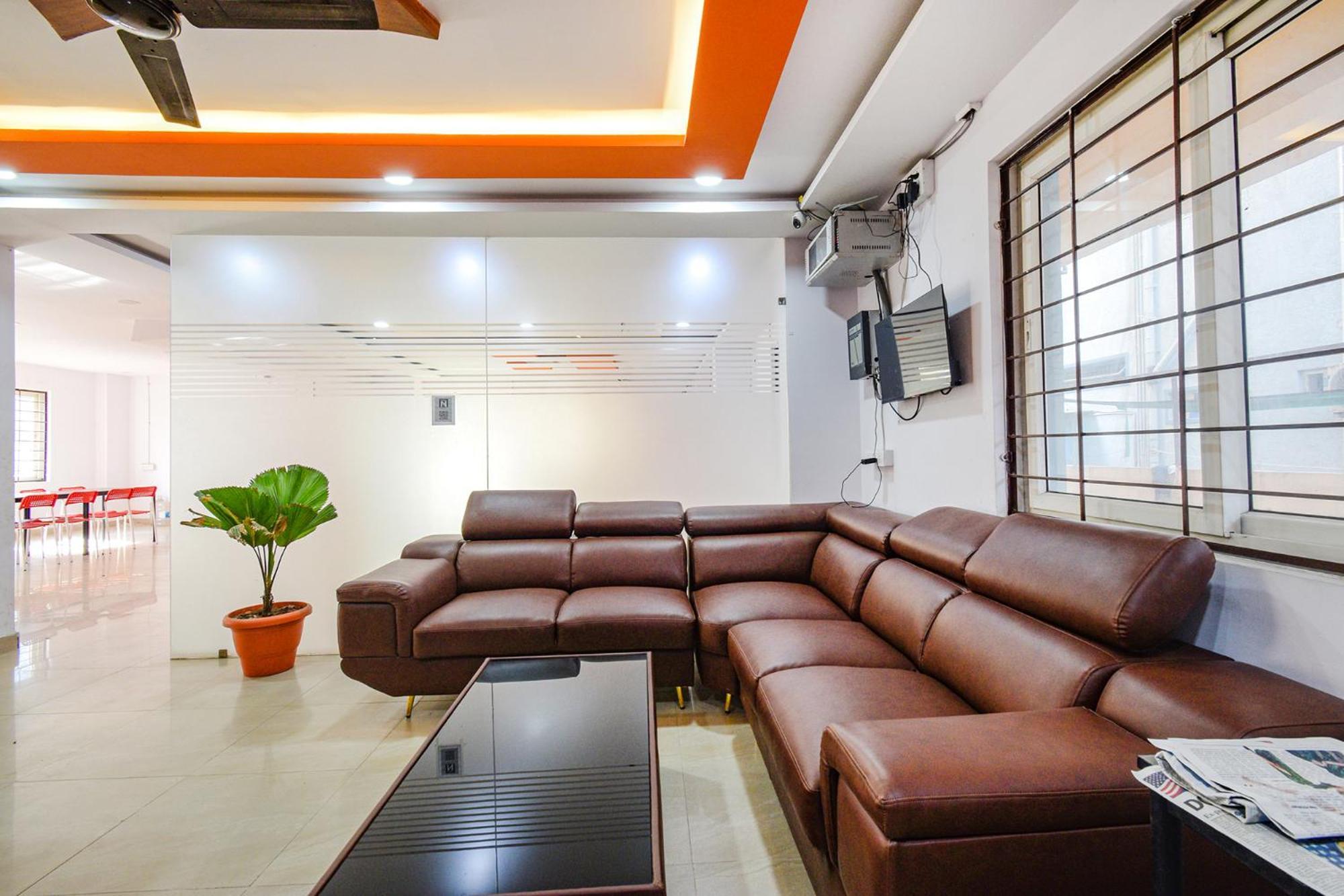 Fabhotel N Residency, Hitech City - 350M From Yashoda Hospital, Hitech City Haïdarabad Extérieur photo